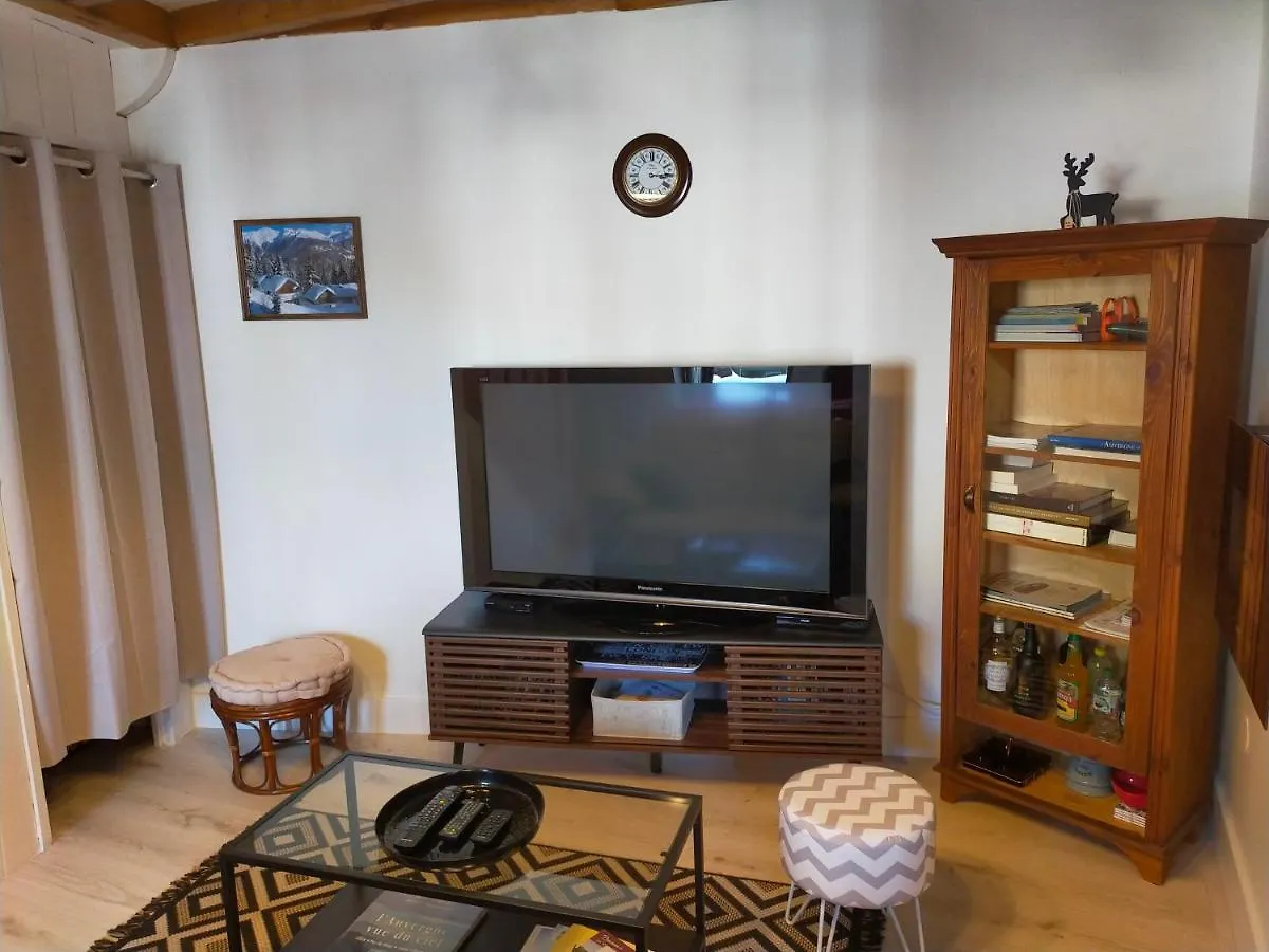 Holiday home Maison Au Coeur Du Sancy A La Tour D'Auvergne Villa